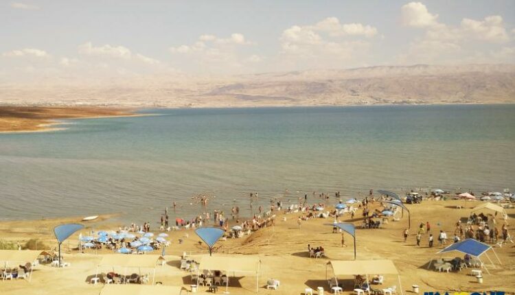 Melihat Uniknya Laut Mati, Yordania. (2)