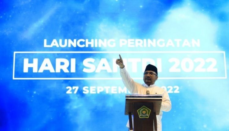 Hari Santri, Menag Jawab Kebencian dengan Prestasi