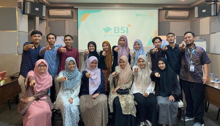 Dukung Pendidikan, Sebanyak 17 Ribu Mahasiswa Mendaftar Beasiswa BSI Maslahat