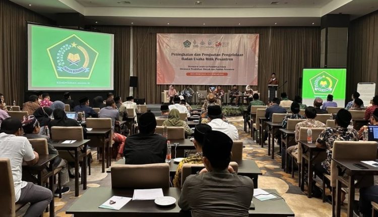 Tingkatkan EKonomi Syariah, Kemenag Fasilitasi Pembentukan Badan Usaha Milik Pesantren
